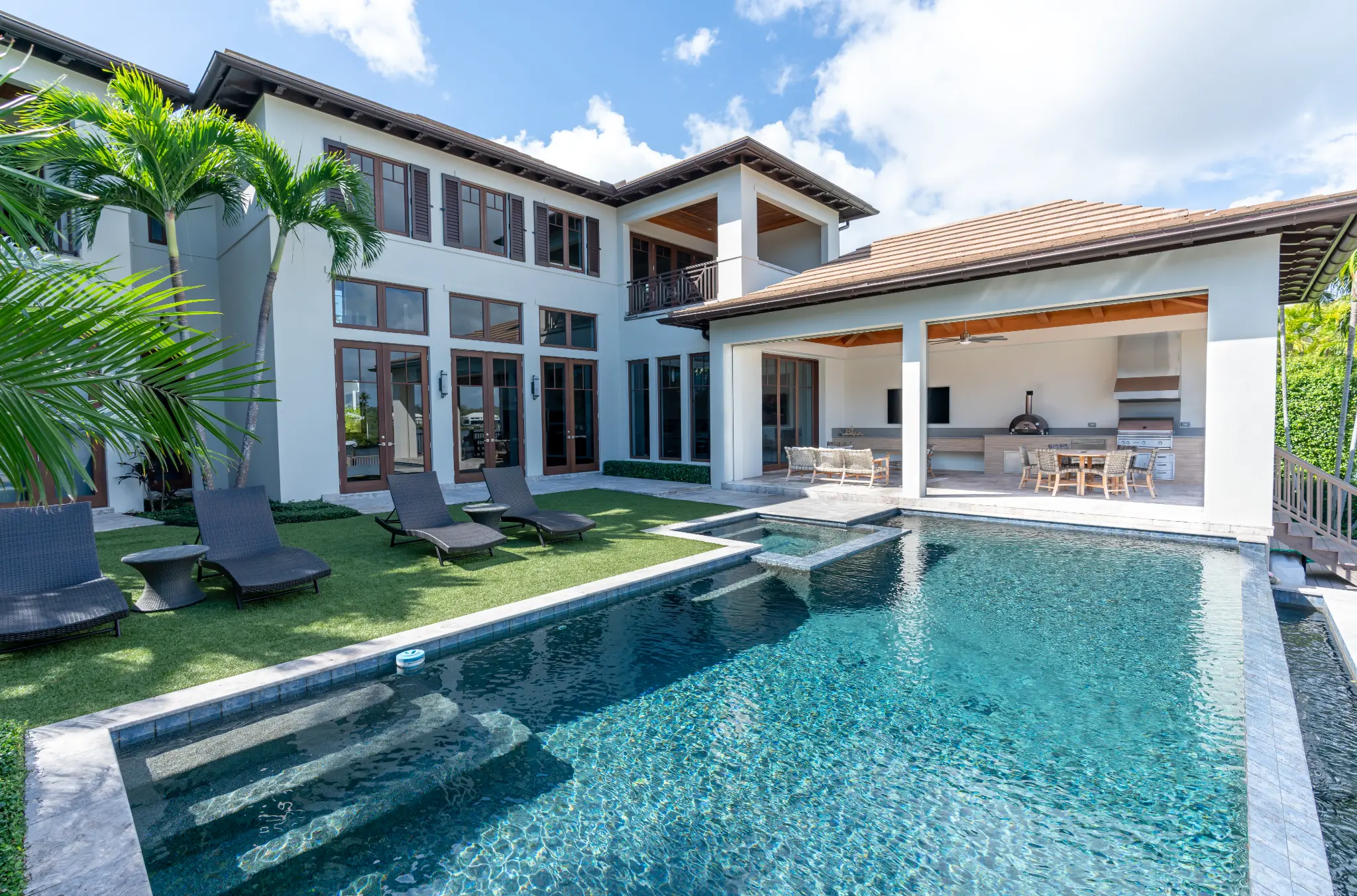 Premium grill at Palm Beach estate